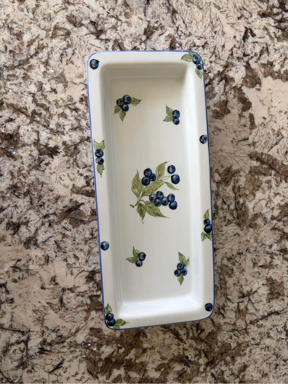 Andrea by Charles Sadek Import Co "Blueberry" Rectangular Ceramic Tray 18407 - Picture 5 of 7